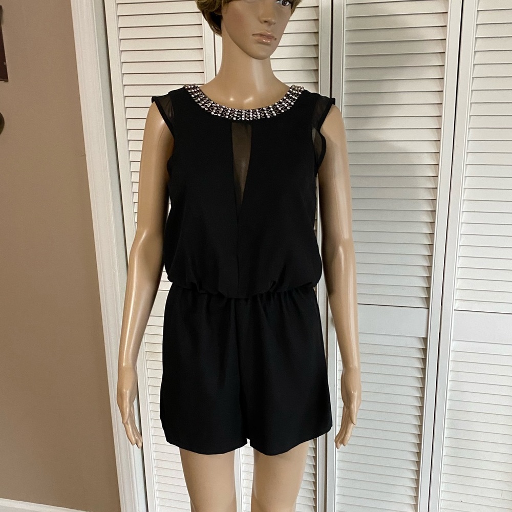 City‎ Triangles Romper SZ SM NWT